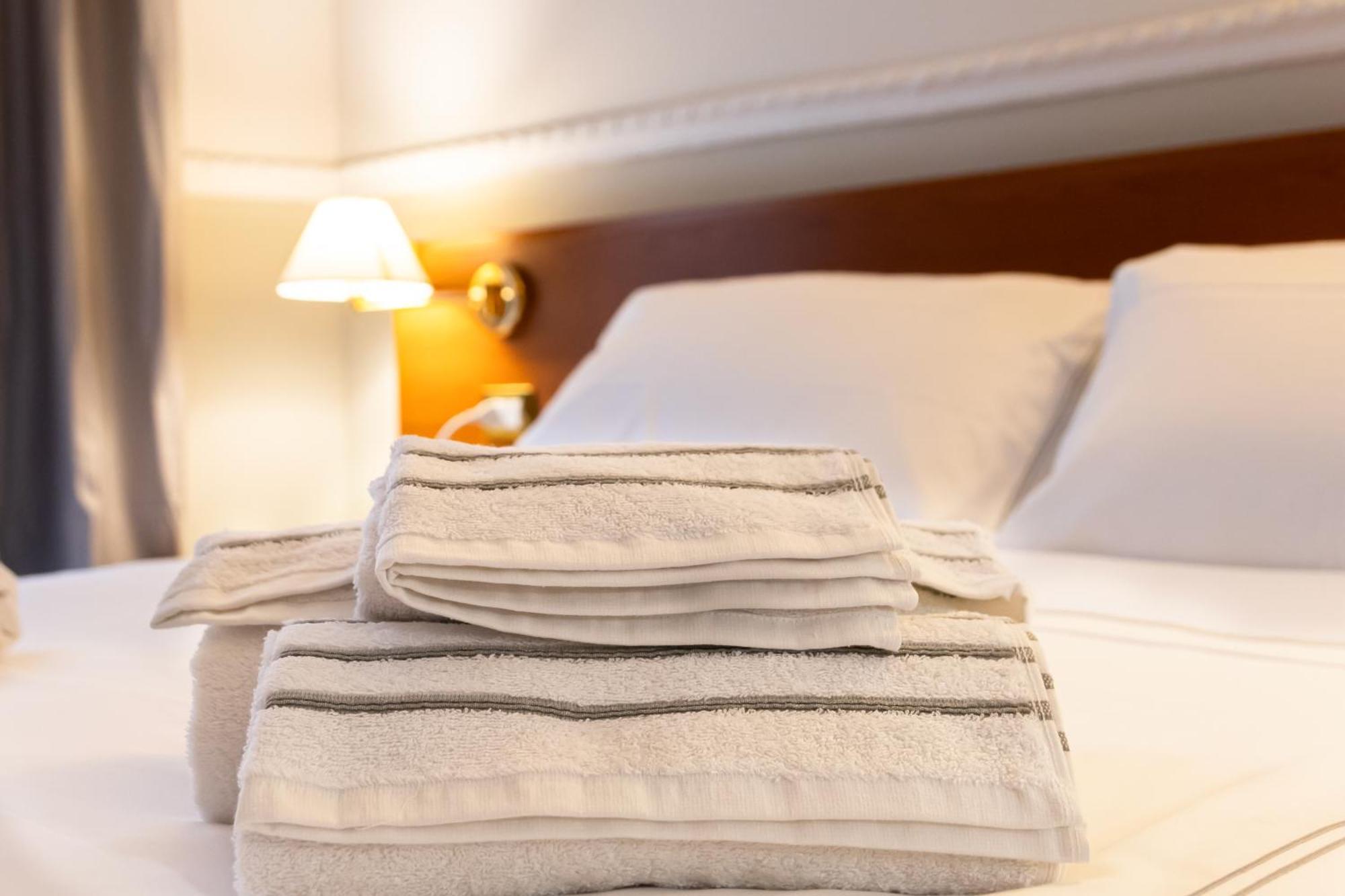 Hotel Domus Рим Екстериор снимка