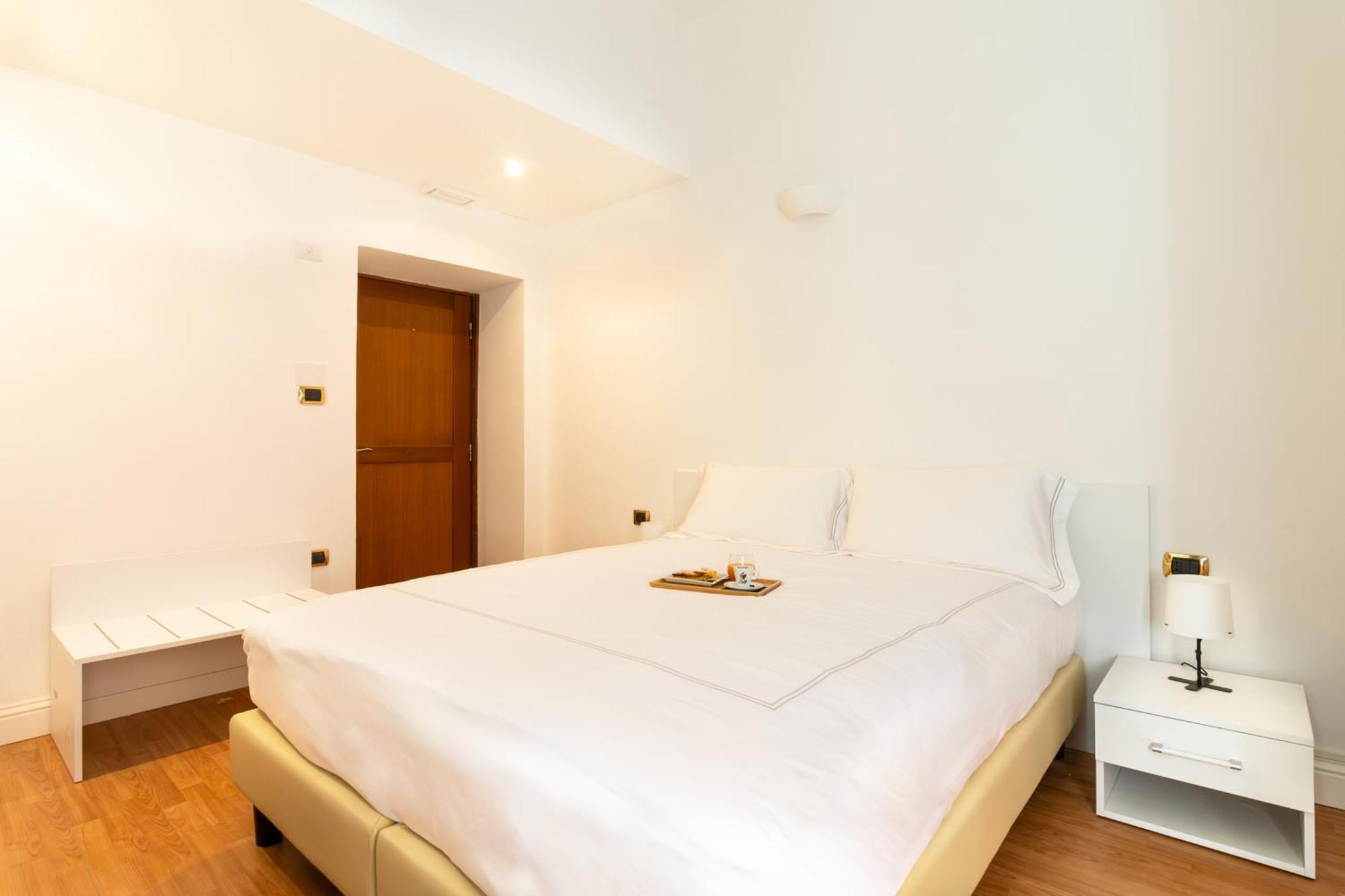 Hotel Domus Рим Екстериор снимка